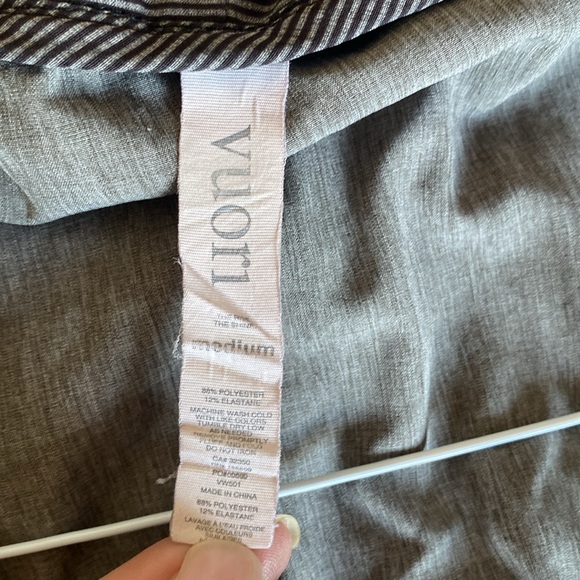 Vuori Lightweight Zip Up Jacket Medium - Picture 8 of 11